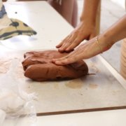 SALIDAS PROFESIONALES DE ARTETERAPIA: NIÑOS Y ADOLESCENTES